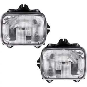 Replacement Driver and Passenger Side Halogen Headlight, With bulb(s), OE Replacement