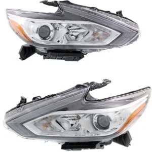 Replacement Driver and Passenger Side Headlights, with Bulbs, Halogen, For Models without Daytime Running Light